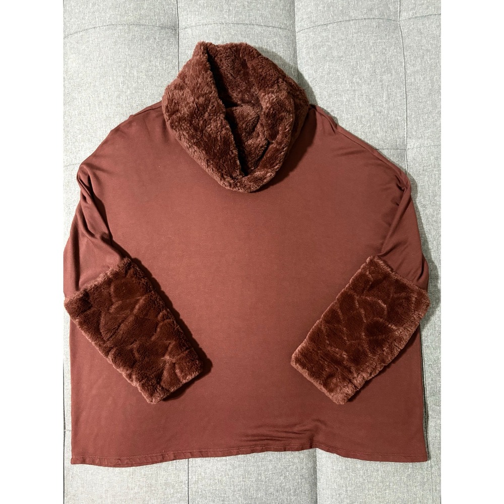 Philosophy Women Top Large* Brown Faux Fur Collar Cuff